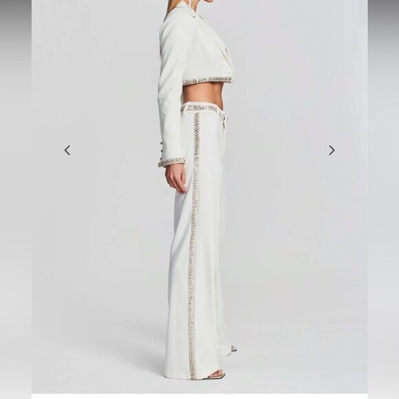 CARRIE BRA AND JESSA PANT
Retrofête - Picture 8 of 10